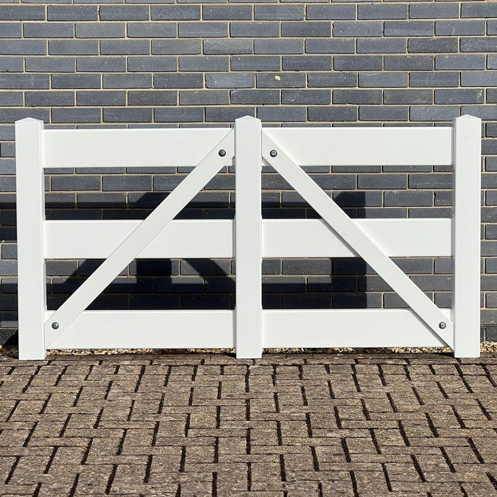 3 - Rail 4 - 6 - 8 ft. W White Vinyl Equine Fence Gate for 4.5 ft. H 3 - Rail Fence - Simple Fencing
