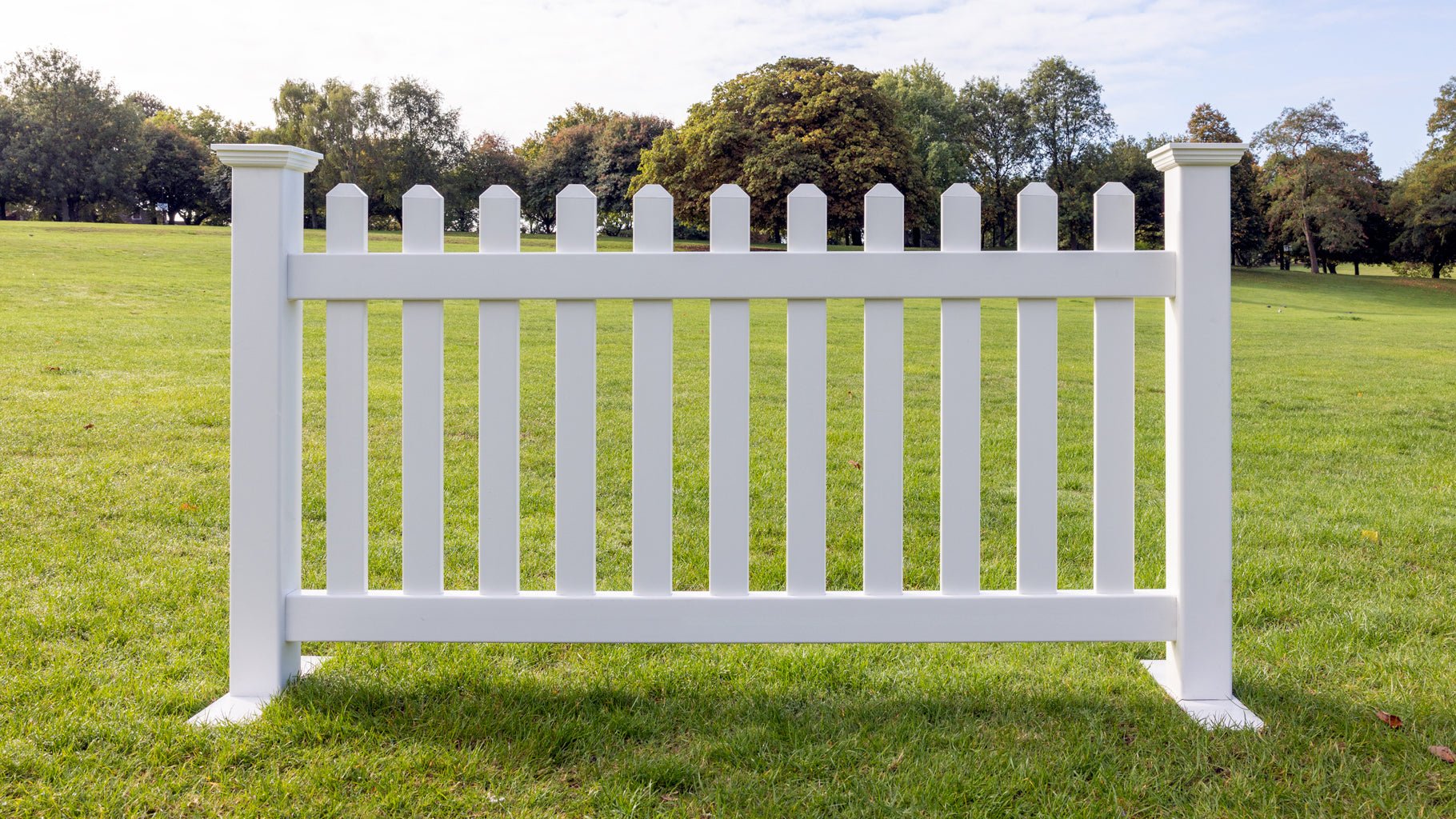 Portable Classic Straight Picket Fence Panel in premium white vinyl with evenly spaced vertical pickets and steel support bases, 6ft x 3ft 5in (180cm x 104cm) freestanding fence by Simple Fencing.