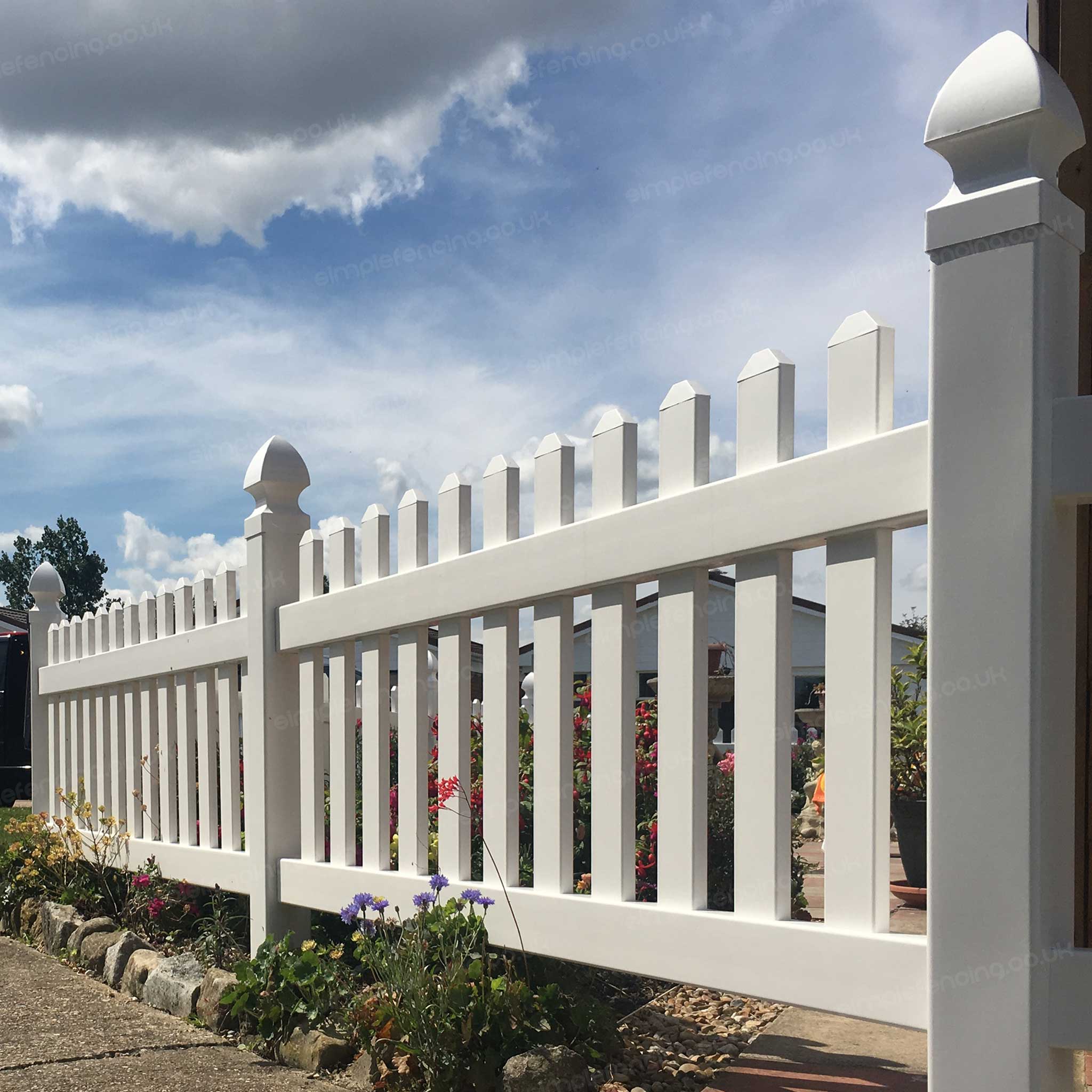 Classic Straight Top Picket Fence Panel | 6ft x 3ft (183cm x 91cm) - Simple Fencing