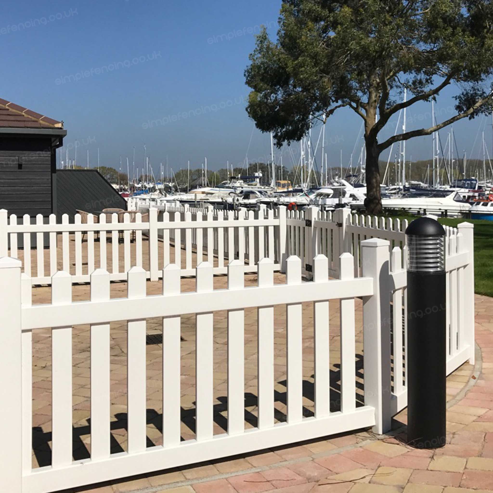 Classic Straight Top Picket Fence Panel | 6ft x 3ft (183cm x 91cm) - Simple Fencing